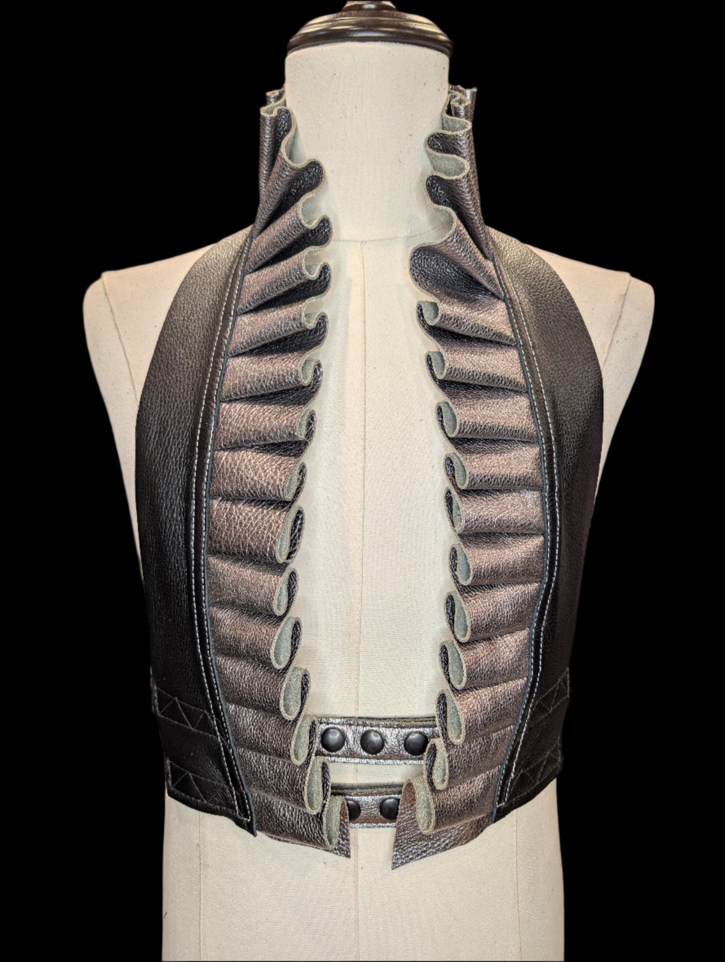 Gatsby Ruff Tops - Silver