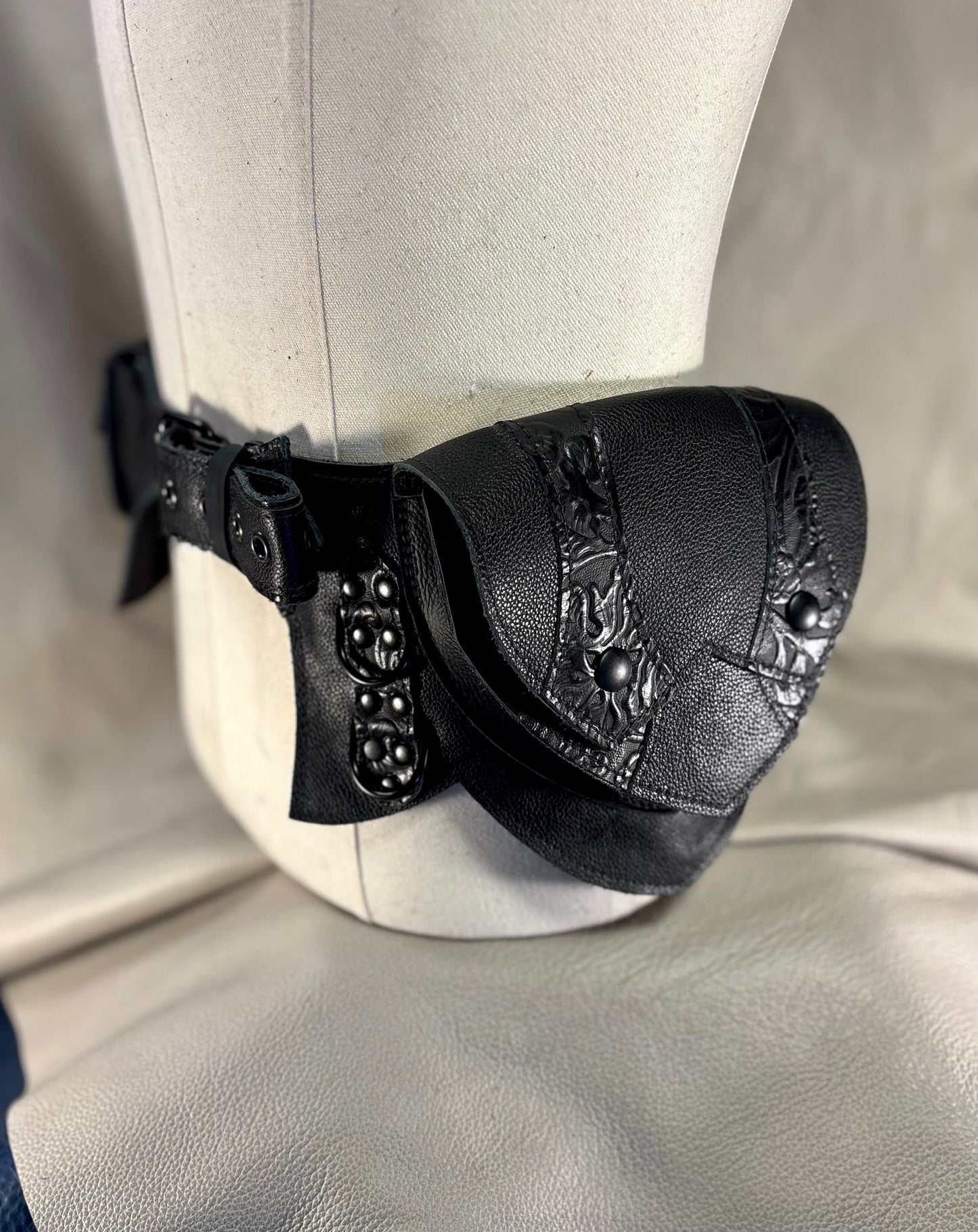 Gothika Regals (Footlight Style) (Sized to Order)