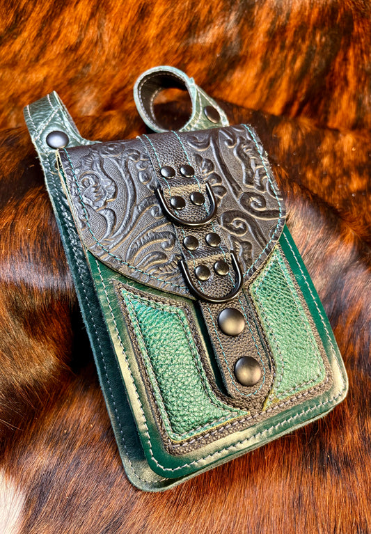 Fixated on Verdigris Thigh Bag G