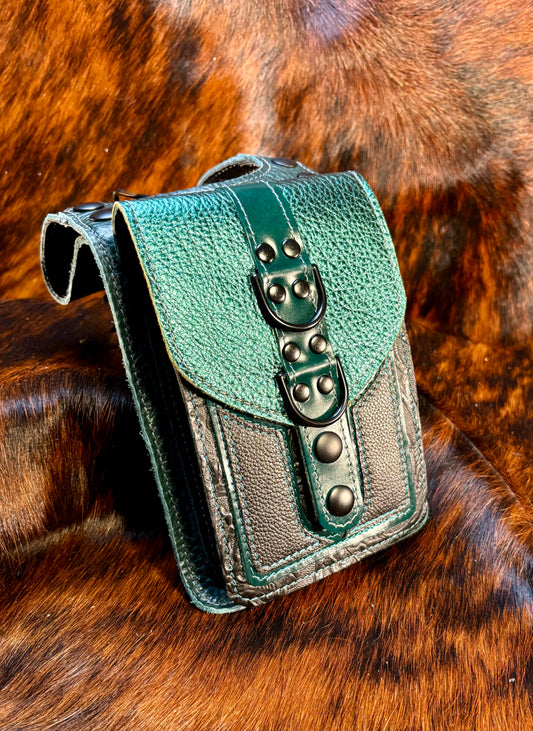 Fixated on Verdigris Thigh Bag F