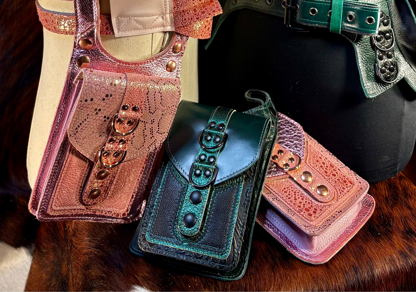 Fixated on Verdigris Thigh Bag A