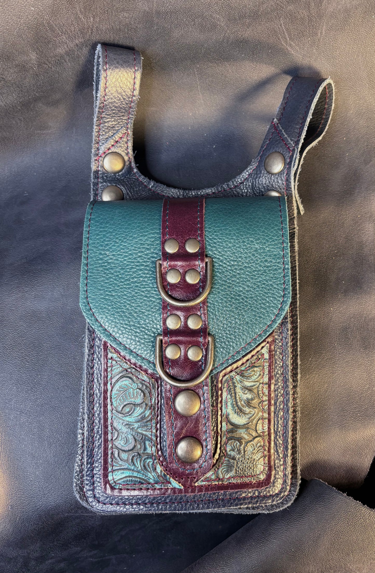 Tempest Thigh Bag (B)