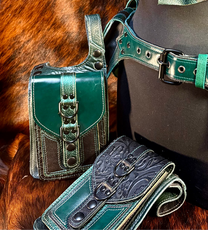 Fixated on Verdigris Thigh Bag C