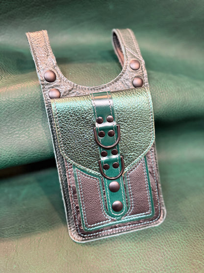 Fixated on Verdigris Thigh Bag F