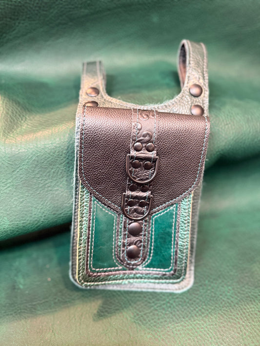 Fixated on Verdigris Thigh Bag H