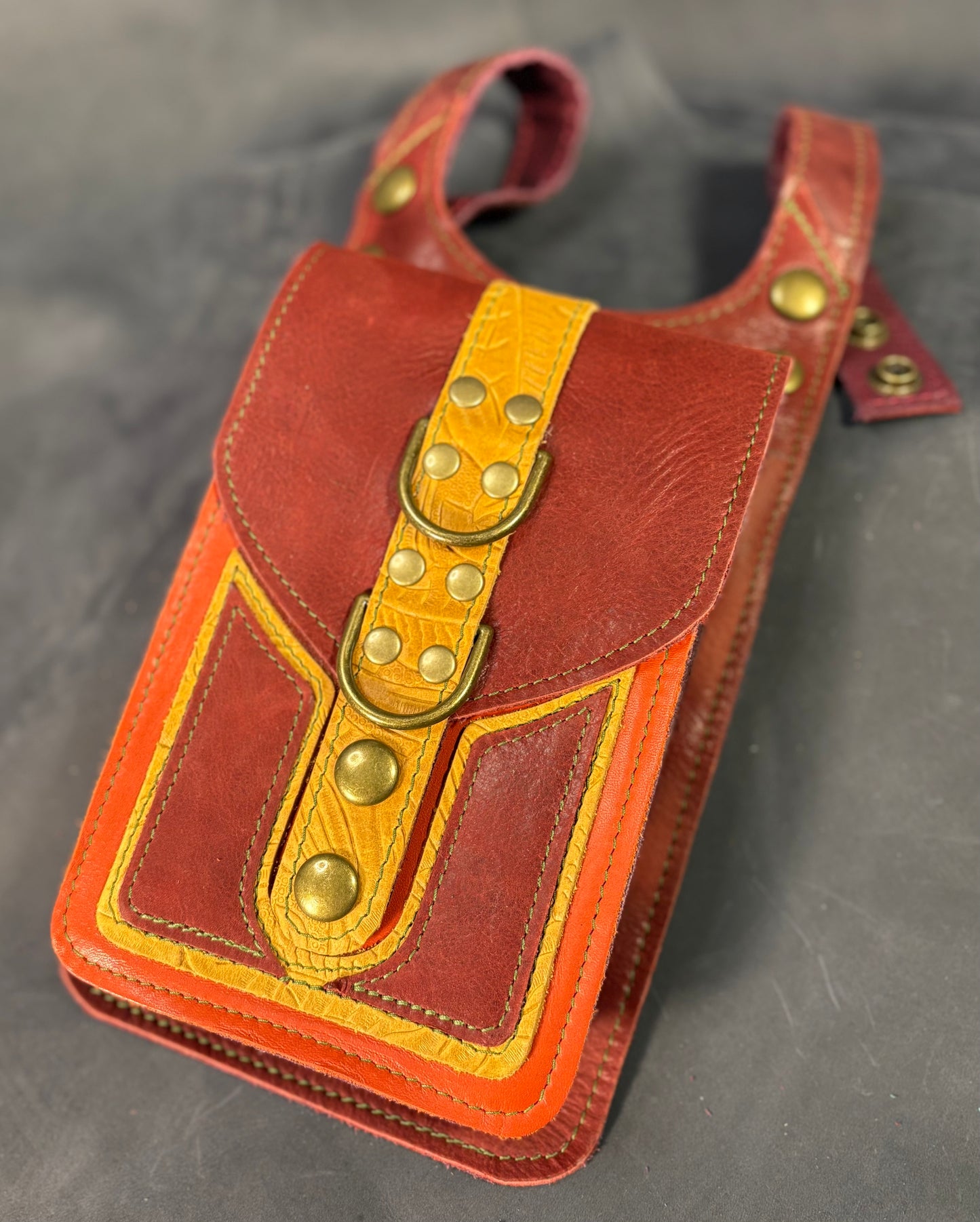 Sunflower Thigh Bag (A)